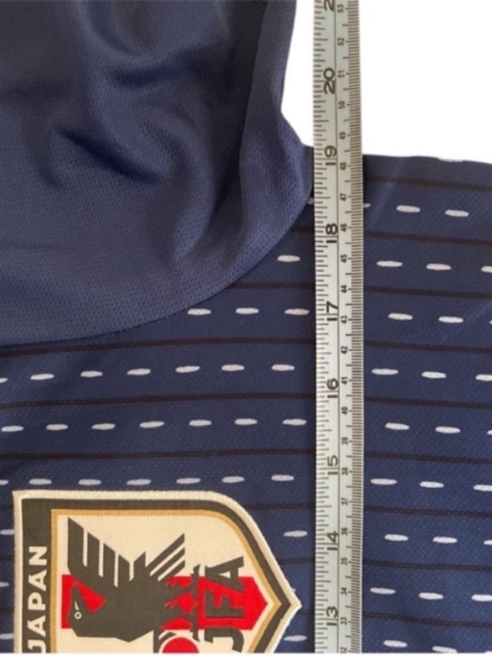 ADIDAS Japan Team Jersey football
Soccer shirt 2018 Mens Size
M (Japan),US Small - Picture 3 of 6